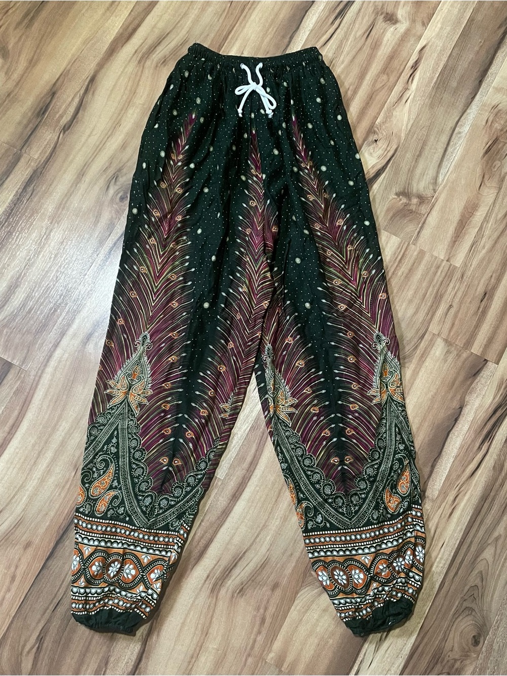 Kathmandu Imports Bohemian 100% Rayon Peacock Print Festival Harem Pants
Small